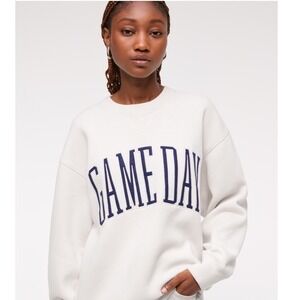 Abercrombie & Fitch Game Day Sunday Crew